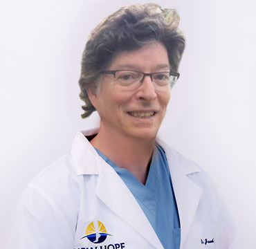 Dr. Gabriel Halperin